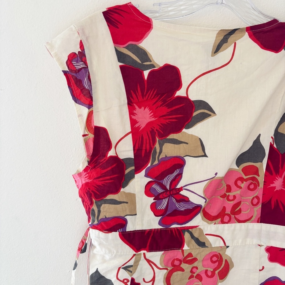 GAP Floral Wrap Top Size M Red Cream Cotton Cap Sleeve Blouse - Picture 8 of 13